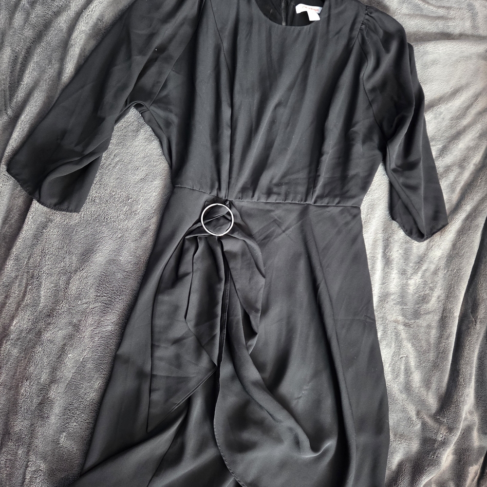 ☀️ 3/$15 - Joe Fresh Asymmetrical Black Dress